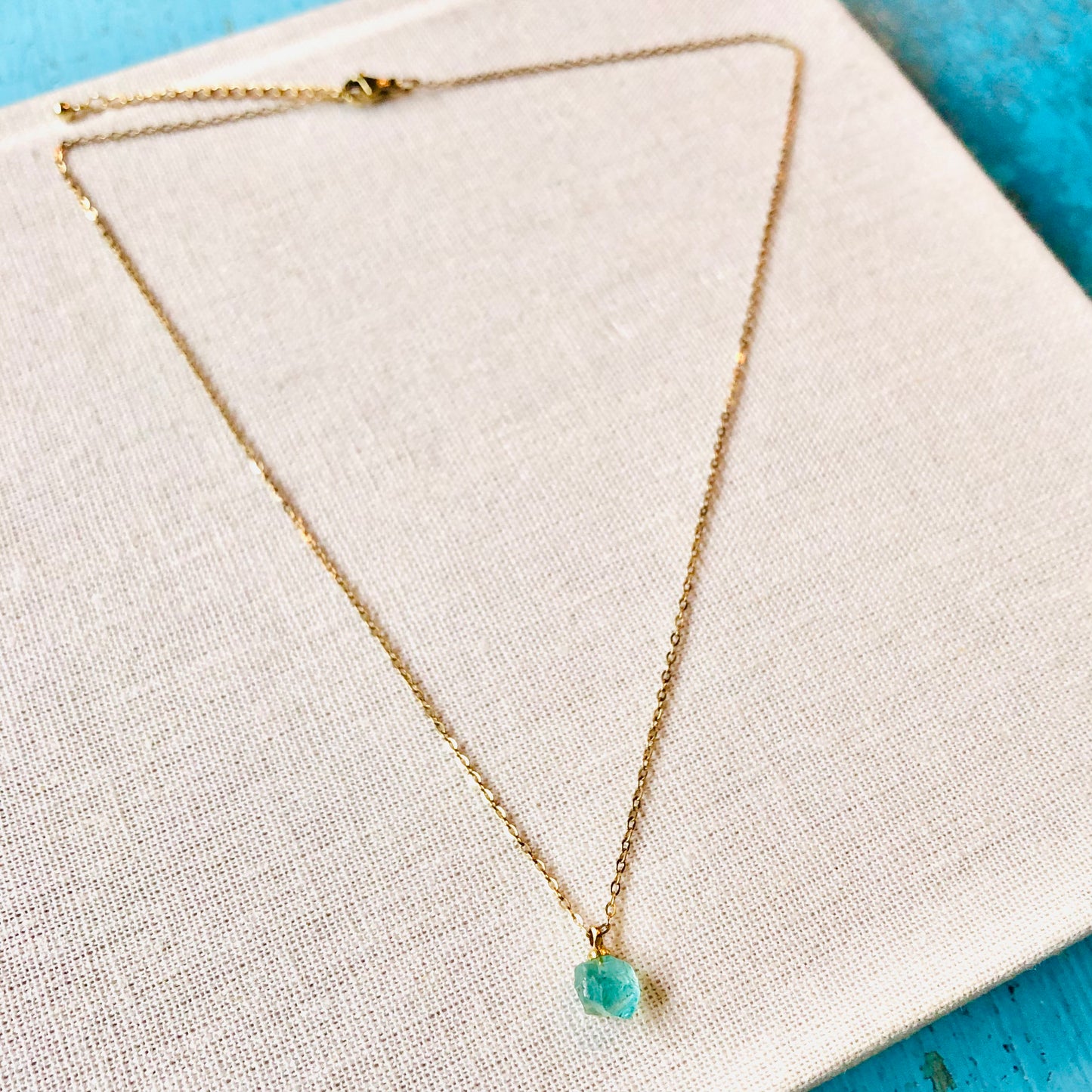 Collar Apatita Cruda