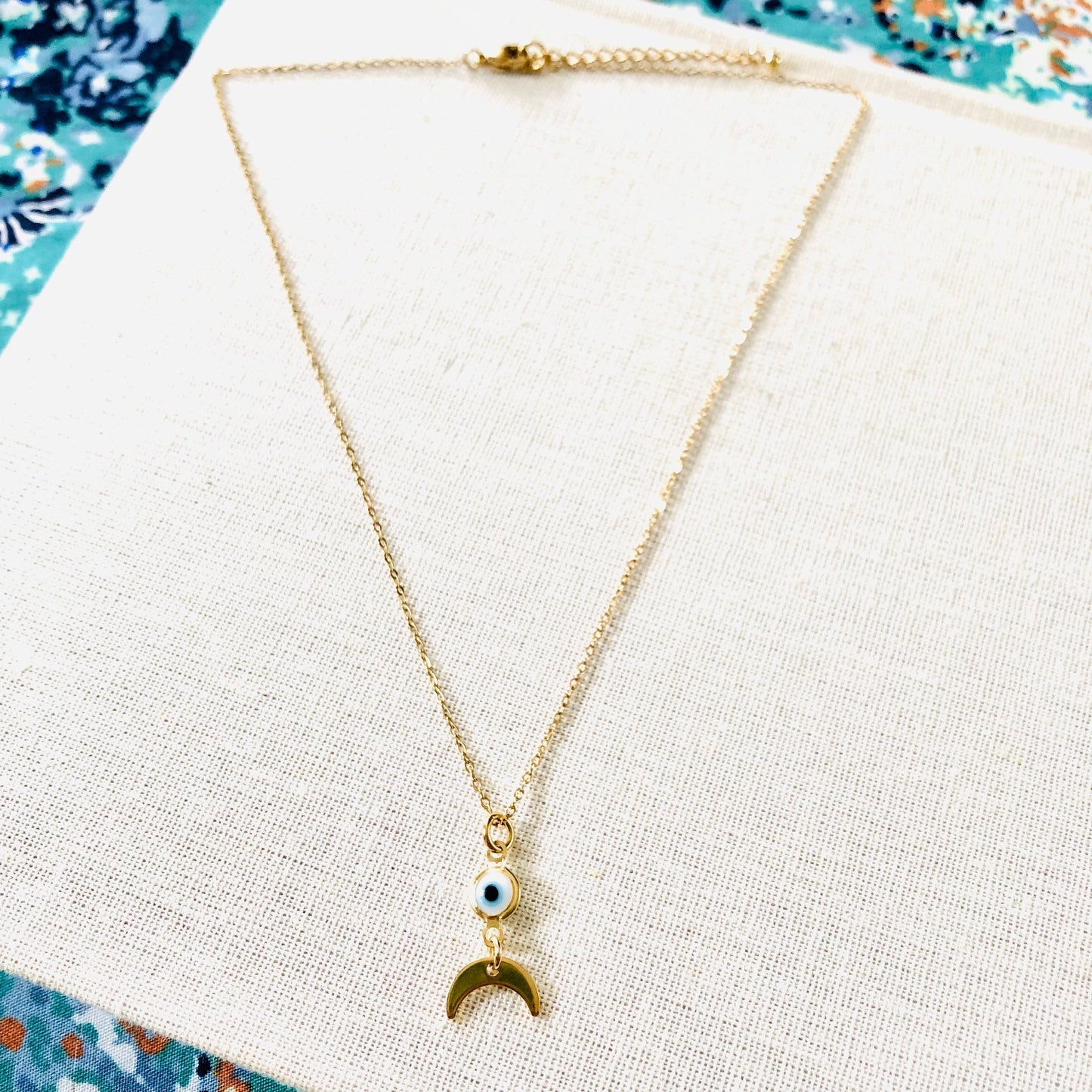 Collar Poder Lunar