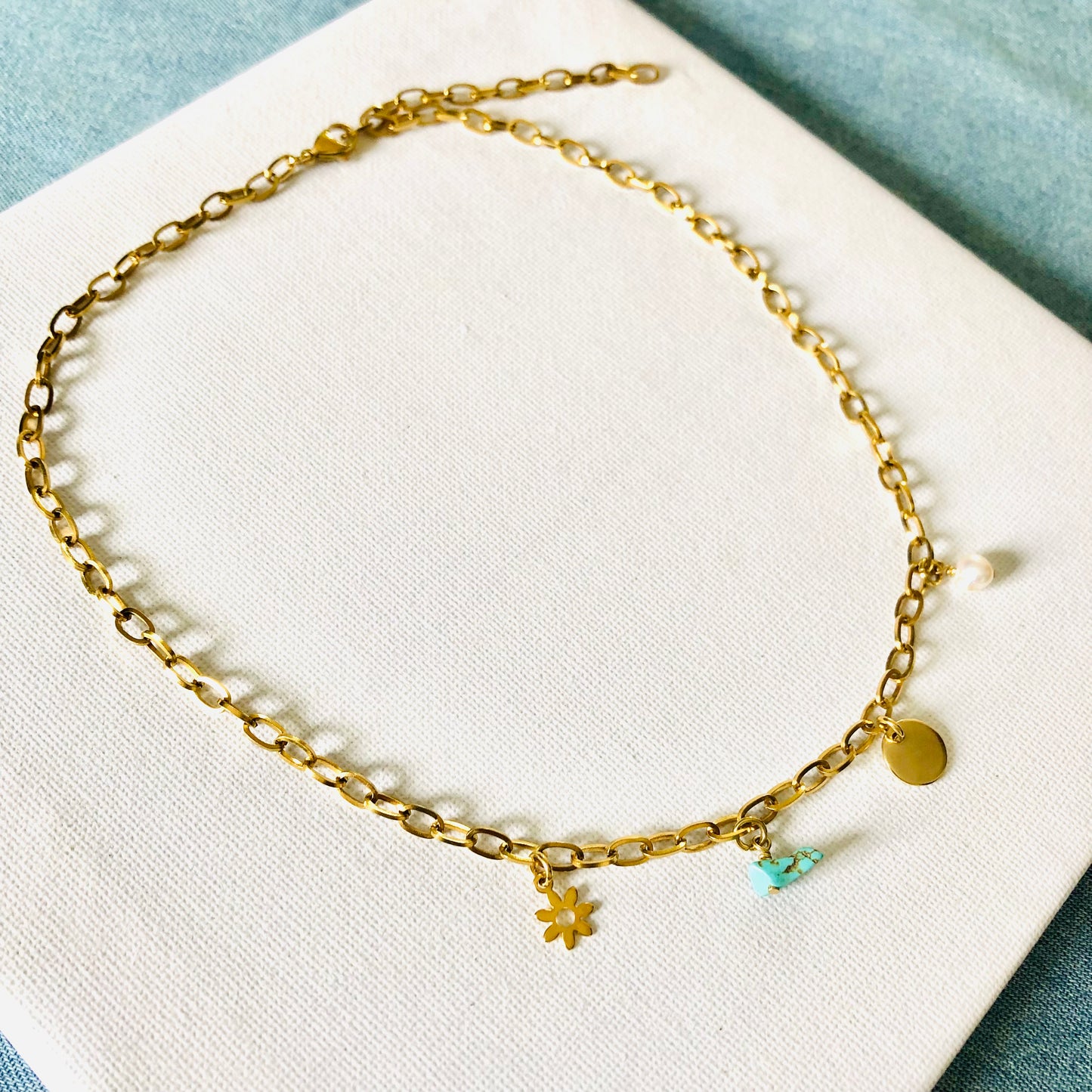 Collar Nefertiti