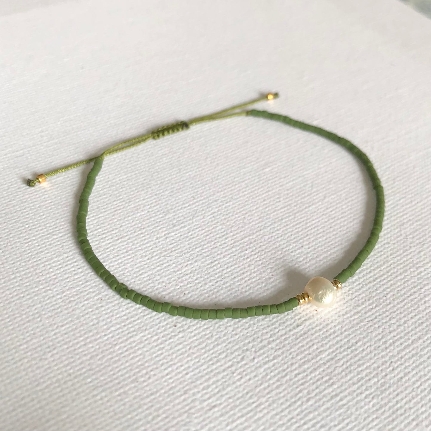 Pulsera Perla Dorada