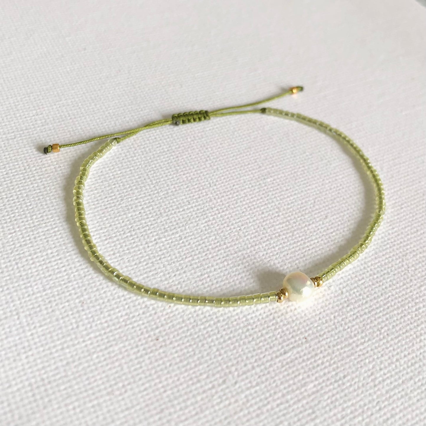 Pulsera Perla Dorada