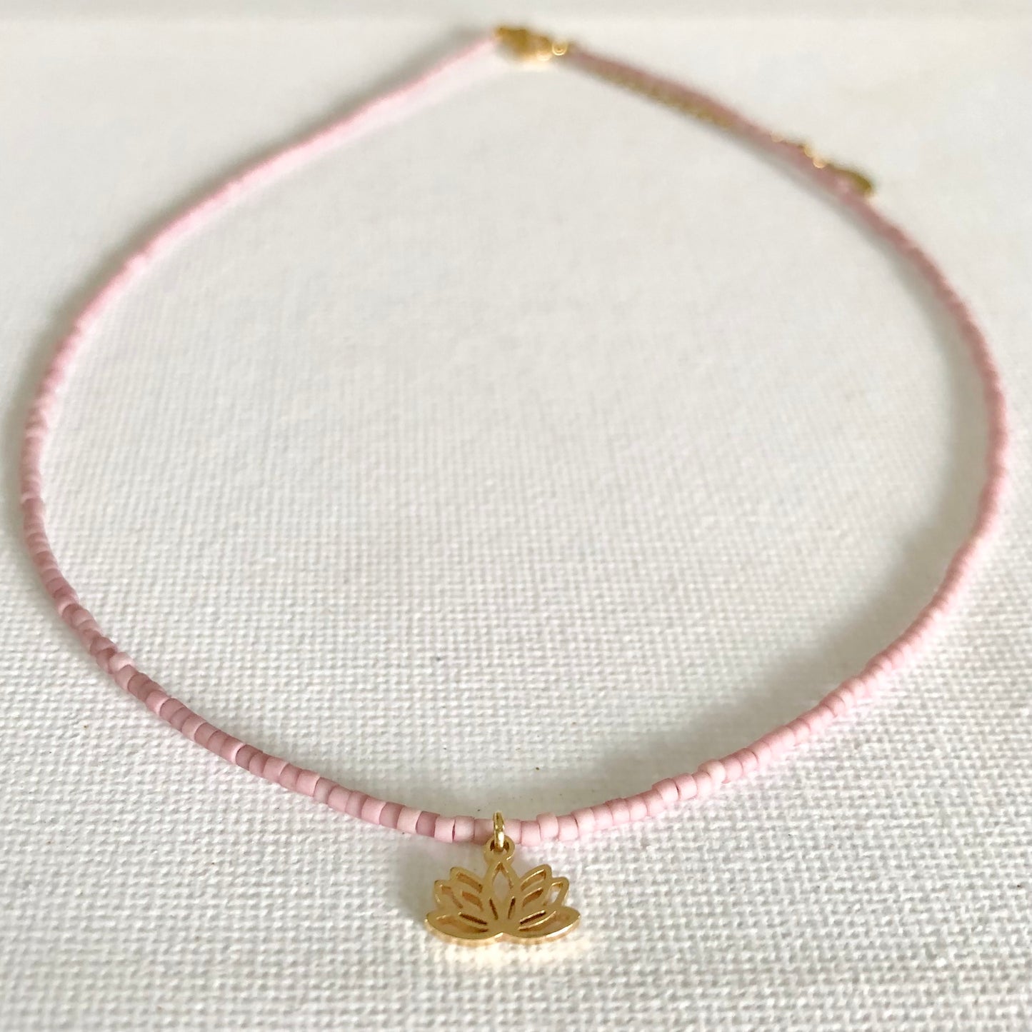 Collar Osaka