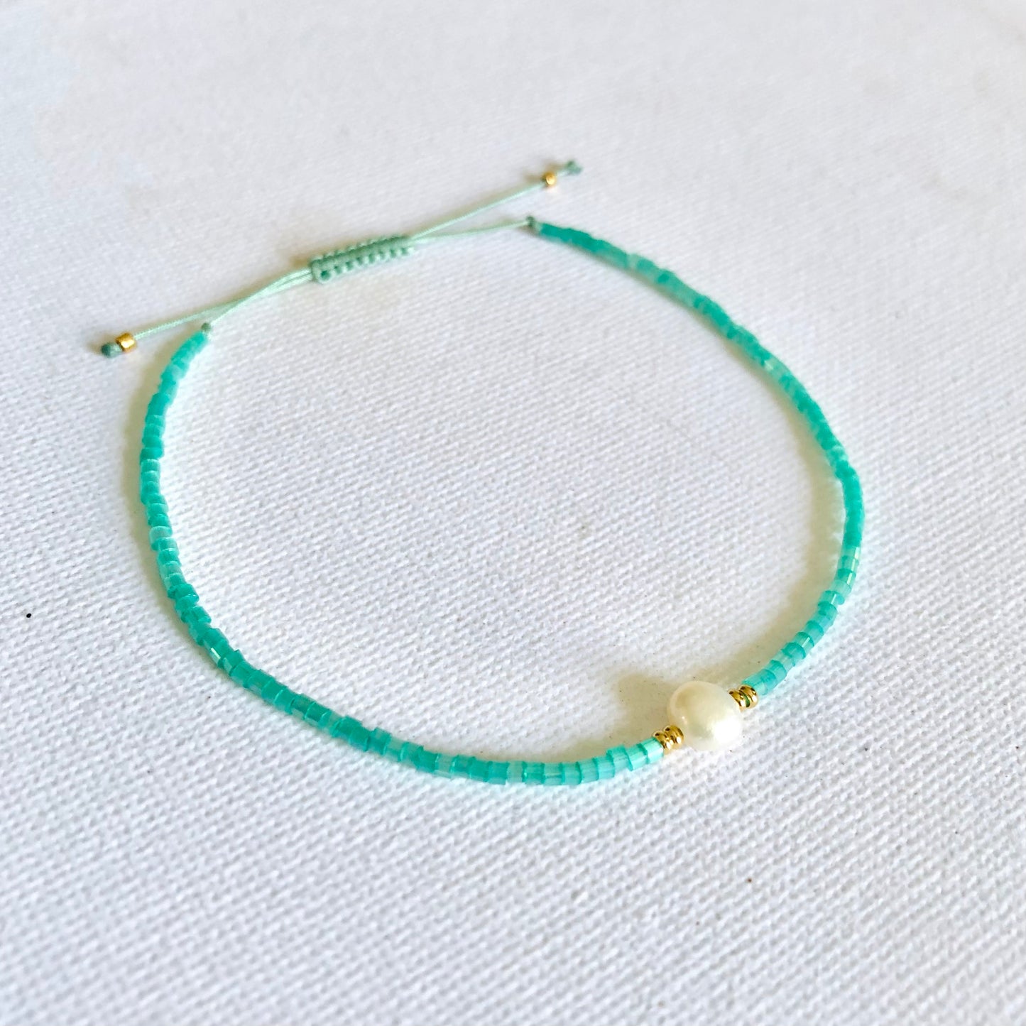 Pulsera Perla Dorada