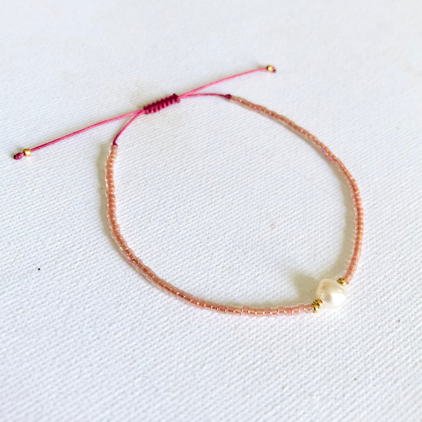 Pulsera Perla Dorada