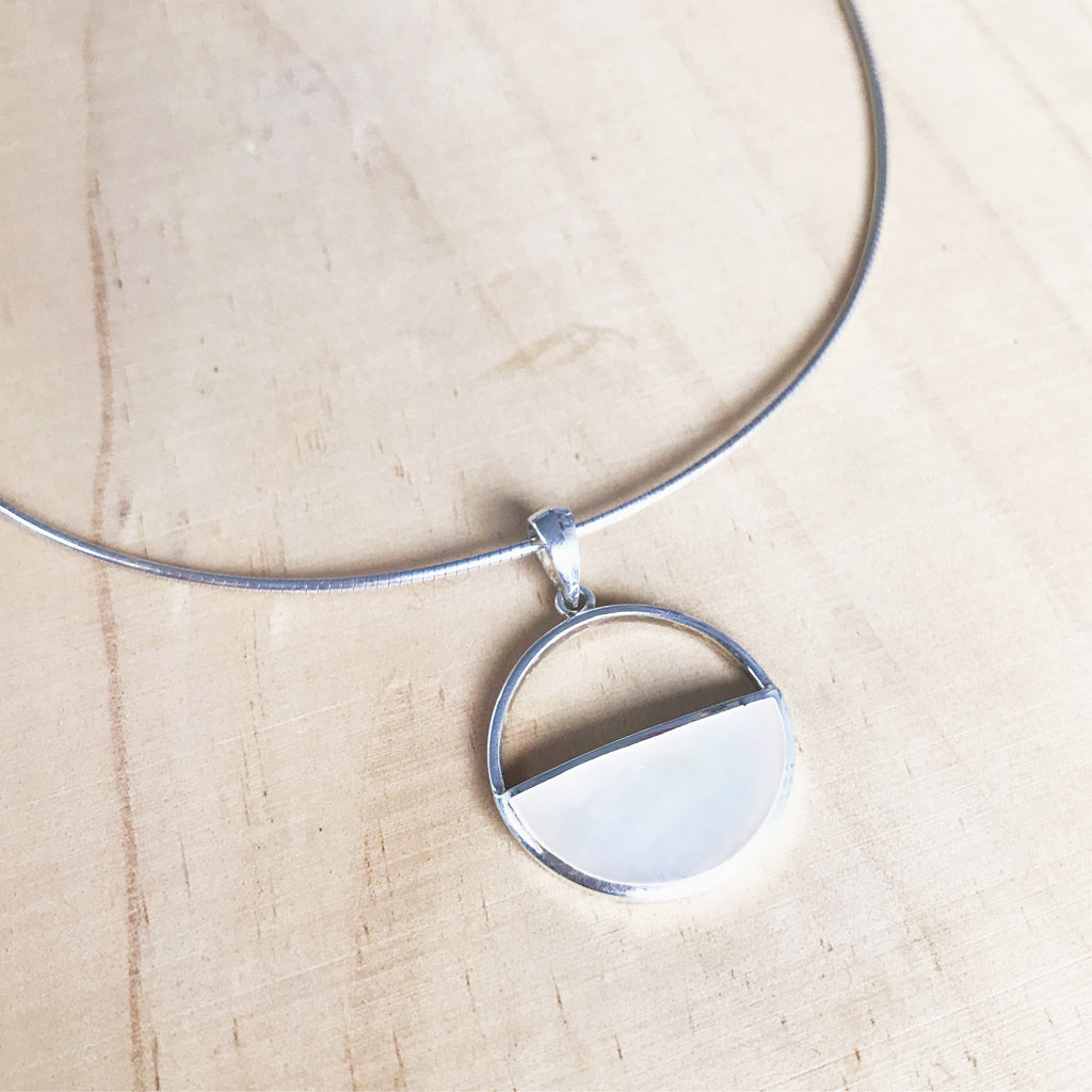 Collar Amy